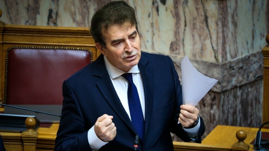 Ο Χρυσοχοΐδης αναγορεύτηκε σε “Πρεσβευτή Καλής Θέλησης για την καλαθοσφαίριση με αμαξίδιο”