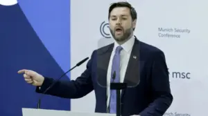 Τζέι ντι Βανς για Γκιλφόιλ: “Αν κάποιος πουλάει πρόσβαση στον Λευκό Οίκο είναι κατάπτυστο – Θα πρέπει να υποστεί τις συνέπειες”
