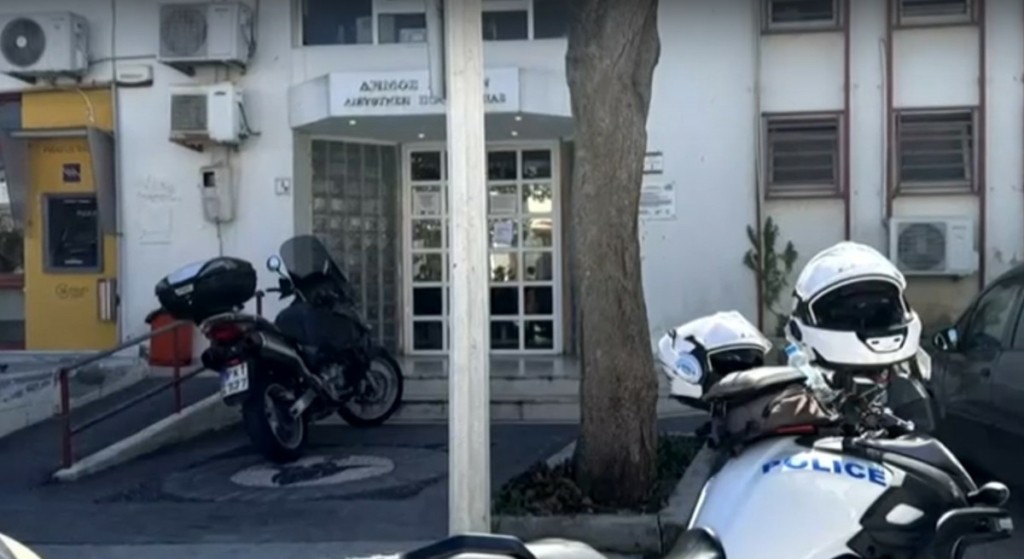 Νέες συνομιλίες από την “αμαρτωλή” Πολεοδομία Ρόδου: “Να στείλει τα φράγκα, να του κάνω τη δήλωσή και τελείωσε”