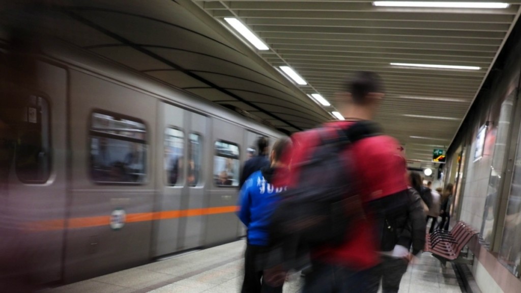Απεργία 9 Απριλίου: “Χειρόφρενο” και σε μετρό, ηλεκτρικό, τραμ – Πώς θα κινηθούν λεωφορεία, τρόλεϊ