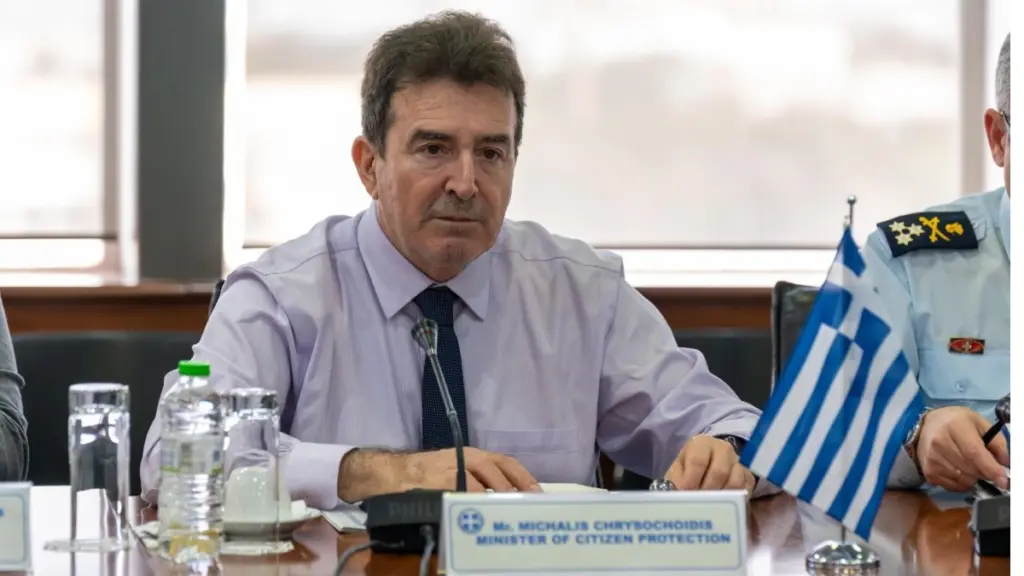 Χρυσοχοΐδης για οργανωμένο έγκλημα: “Για πρώτη φορά στην ιστορία έχουμε πλήρη εξιχνίαση δολοφονιών”