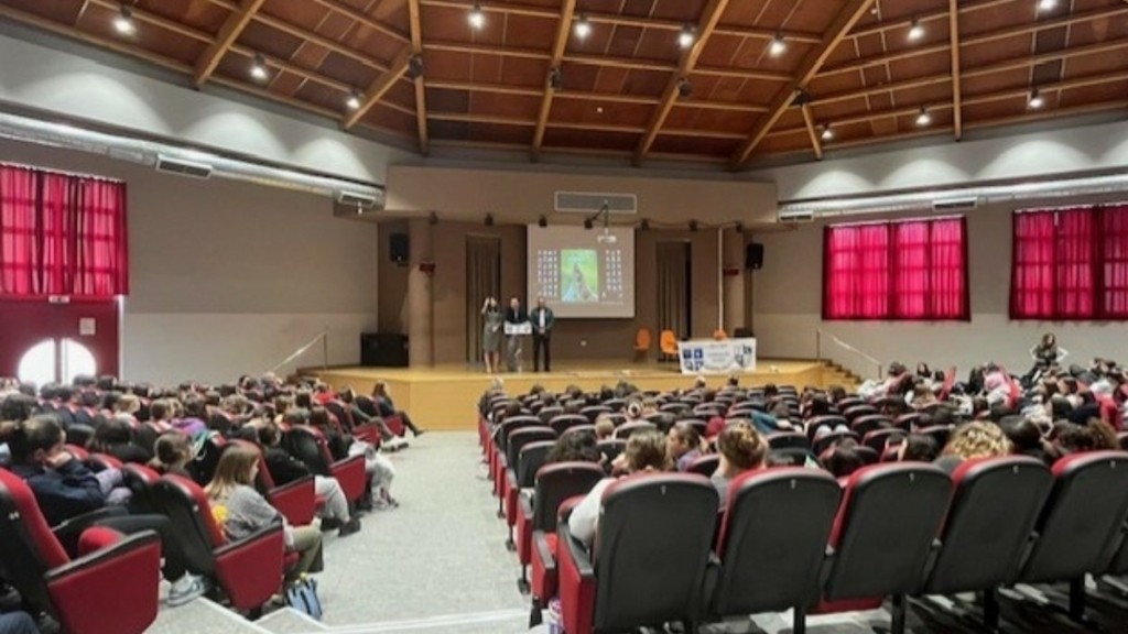 Νοσοκομείο Μεταξά: Εκστρατεία ενημέρωσης σε σχολεία του Πειραιά για την πρόληψη του HPV