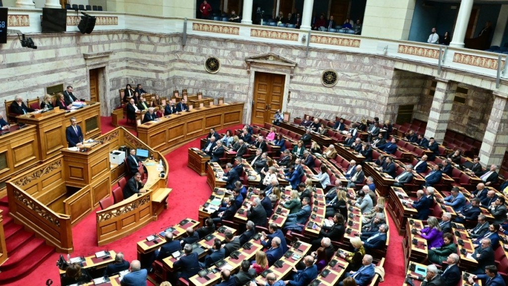 Βουλή: Τη Δευτέρα η τροπολογία για την αυτόματη αναγνώριση ειδικότητας Ελλήνων ιατρών από τις ΗΠΑ