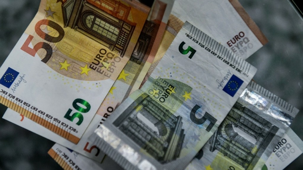 Μόνιμο επίδομα 250 ευρώ σε χαμηλοσυνταξιούχους και ΑμεΑ – Πότε θα καταβάλλεται