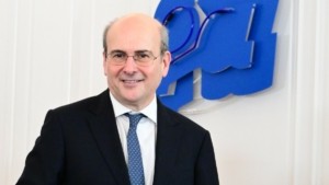 Κωστής Χατζηδάκης: Συνάντηση με τον πρωθυπουργό της Κίνας Li Qiang στη Ρόδο