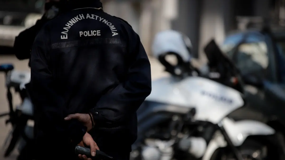 Μεσολόγγι: Τι βλέπουν πίσω από τη ληστεία στην τράπεζα, “κλειδί” τα όπλα – Πώς άρπαξαν 200.000 ευρώ