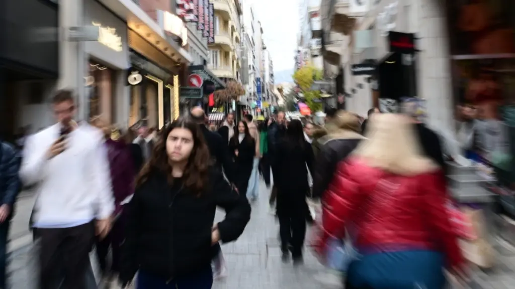 Ωράριο καταστημάτων Πάσχα: Πώς θα λειτουργήσουν έως το Μεγάλο Σάββατο – Τι ισχύει για τα σούπερ μάρκετ