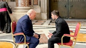Τι κρύβει η στροφή Τραμπ υπέρ της Ουκρανίας – Στέλνει επιθετικά όπλα, σήμερα οι ανακοινώσεις