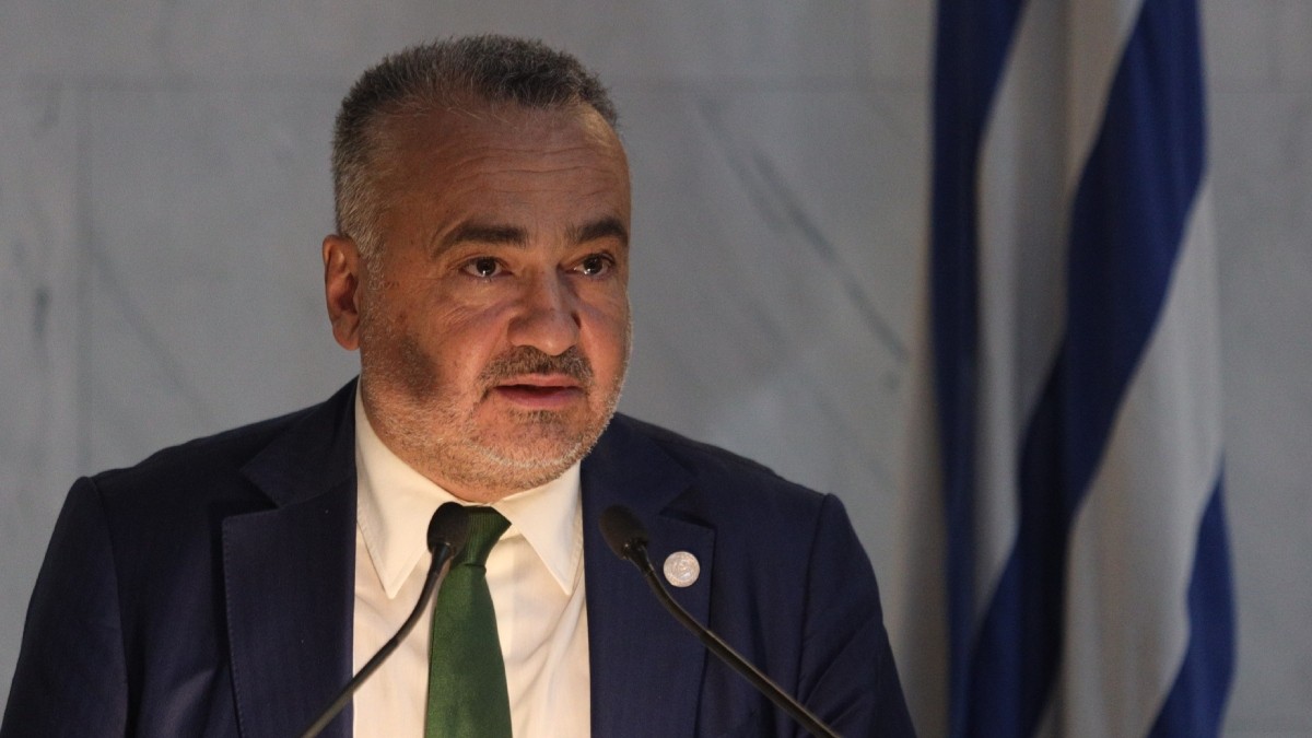 Δημήτρης Βερβεσός