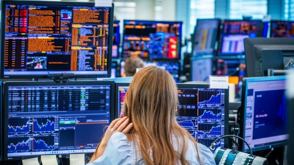 Σε ελεύθερη πτώση τα ευρωπαϊκά χρηματιστήρια μετά τους νέους δασμούς Τραμπ