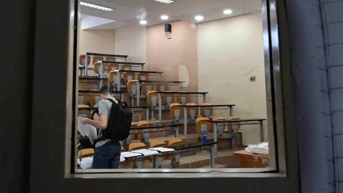 ΑΕΙ: Εκτός μητρώου 250.000 “αιώνιοι φοιτητές” – Αρχίζουν οι διαγραφές, ποιες οι εξαιρέσεις