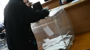 Δημοσκόπηση Real Polls: Πτώση ΝΔ μετά το σκάνδαλο ΟΠΕΚΕΠΕ – Πάνω από 50% πιστεύουν ότι ο Κυριάκος Μητσοτάκης δεν θα καταπολεμήσει την διαφθορά