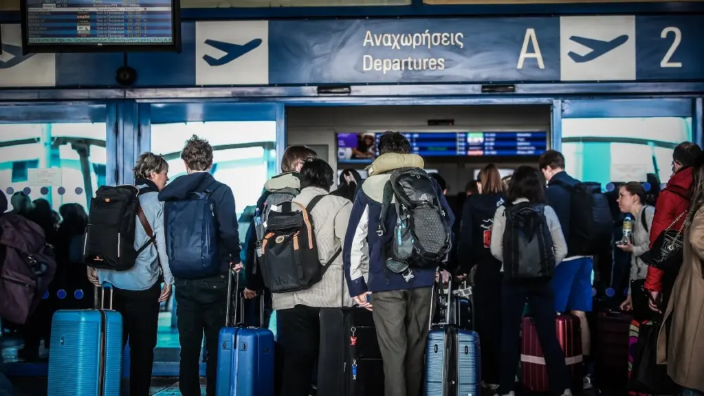 Άνοδος 6,5% στα αεροδρόμια της χώρας το α’ τρίμηνο του 2025