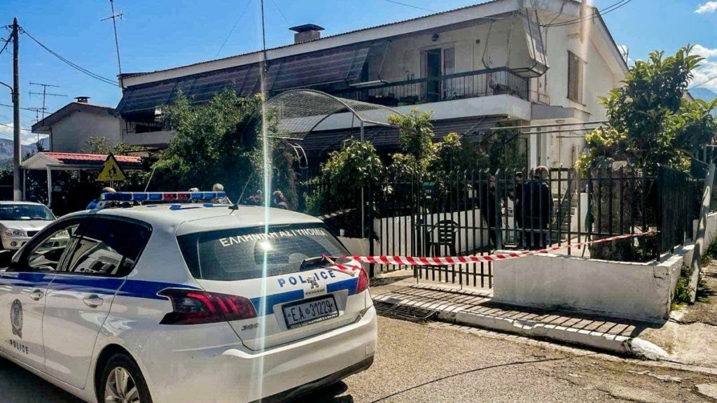 Αίγιο: Τα πρώτα λόγια του δράστη του διπλού φονικού – «Σκότωσα εγώ κάποιον; τι μου λέτε»