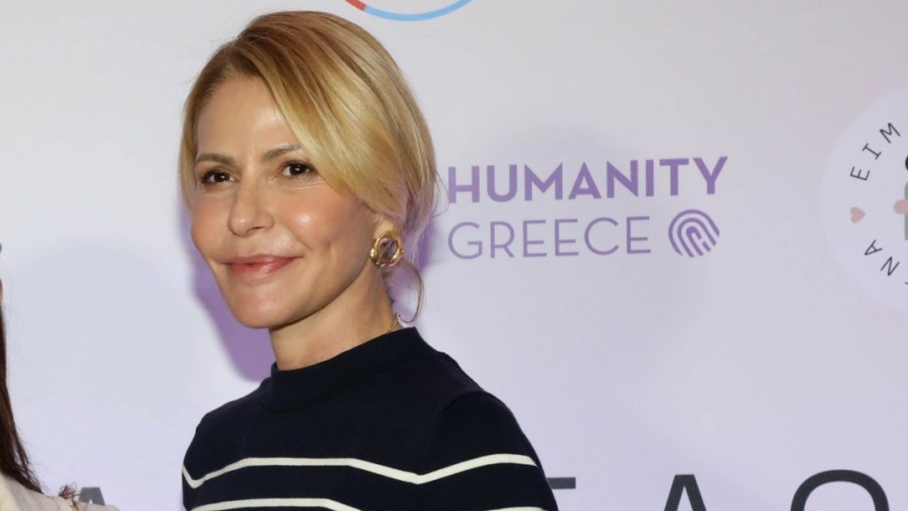 Τζένη Μπαλατσινού: Η τρυφερή φωτογραφία από την παιδική της ηλικία – Όταν ήταν 7 με 8 ετών
