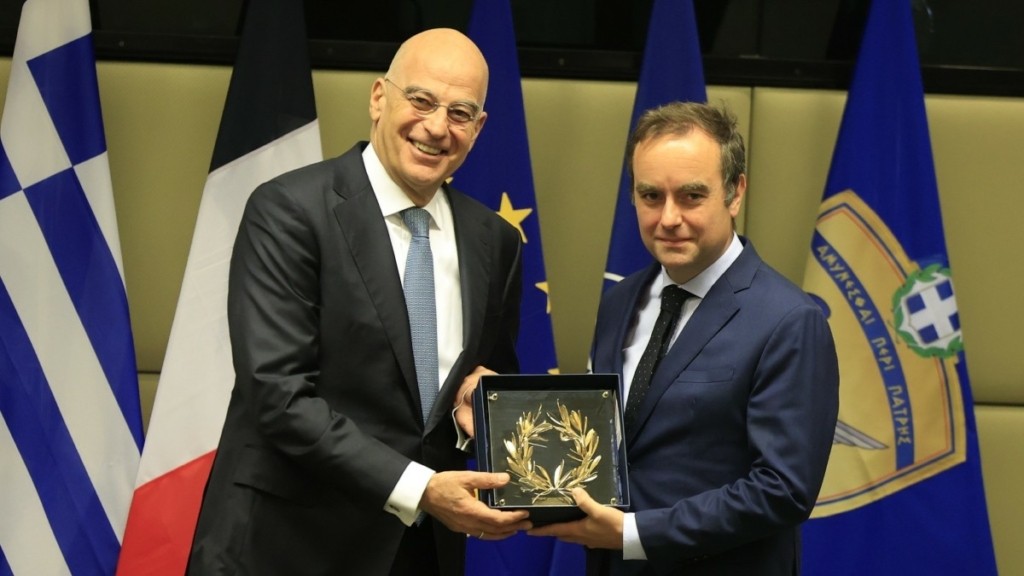 Η Ελλάδα ενισχύεται αμυντικά: Έπεσαν οι υπογραφές για αγορά 16 πυραύλων Exocet από τη Γαλλία