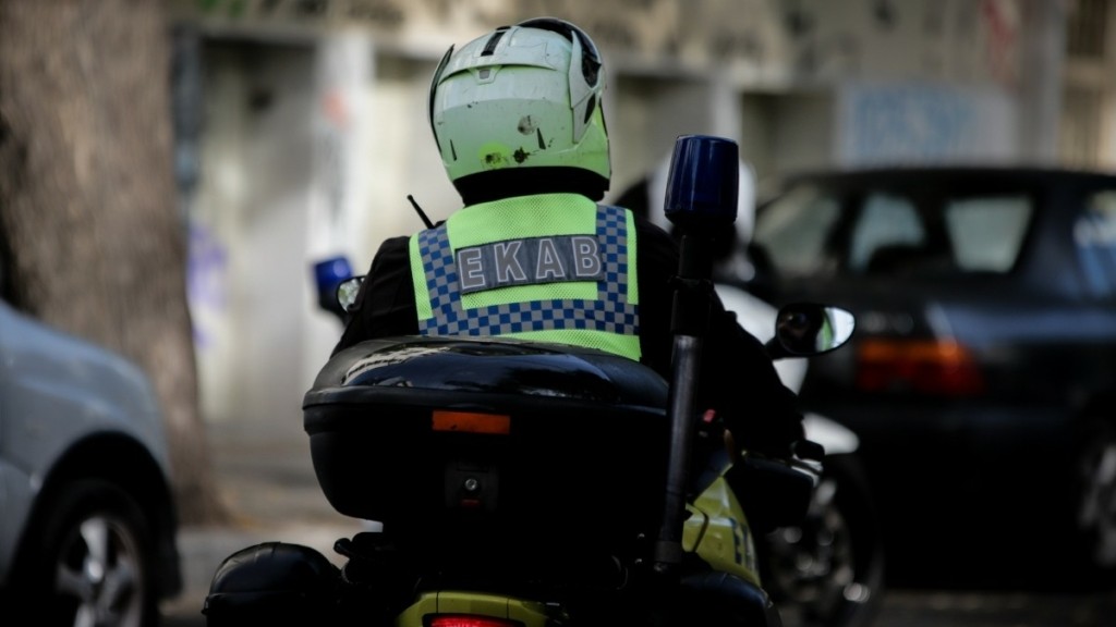 Θεσσαλονίκη: Γέφυρα σωτηρίας για 7χρονο που χτύπησε σε τζαμαρία