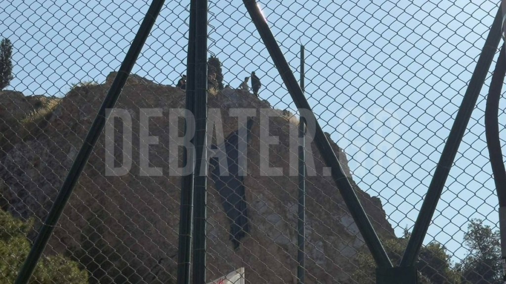Επιχείρηση στο Λόφο Στρέφη: “Δώρο στην PRODEA και την ακροδεξιά”