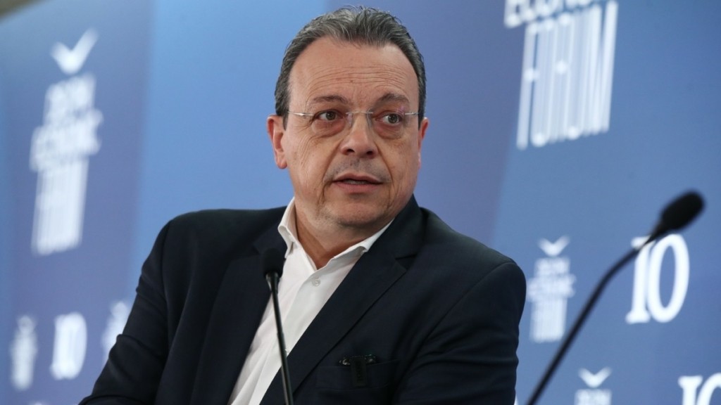 Συγχαρητήρια Φάμελλου για το χρυσό στο πόλο γυναικών: “Ανέβασε ακόμα ψηλότερα τον ελληνικό αθλητισμό”