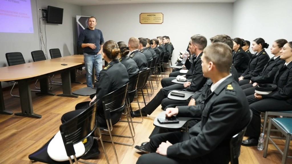 Εκπαιδευτική επίσκεψη των σπουδαστών της Σχολής Δοκίμων Σημαιοφόρων του Λιμενικού Σώματος στην ΓΑΔΑ