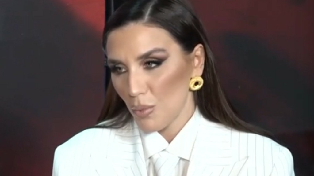 Ιουλία Καλλιμάνη: “Θα ήθελα να εμφανιστώ στο Ηρώδειο, μαγκιά τους όποιοι το κάνουν”