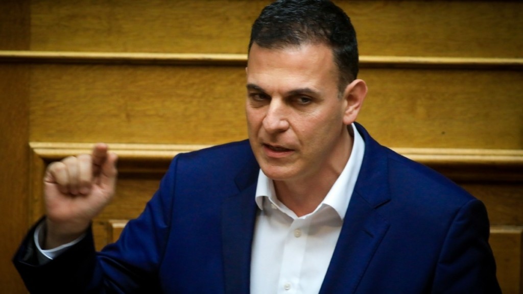 Καραμέρος: “Η “γαλάζια κόπρος” του ΟΠΕΚΕΠΕ δεν καθαρίζει με λίγες παραιτήσεις”