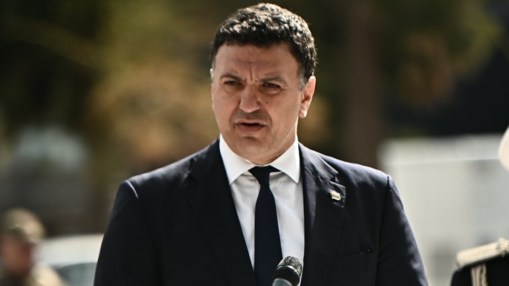 Βασίλης Κικίλιας: Στον Θάλαμο Επιχειρήσεων με την ηγεσία του Λιμενικού – Σε πλήρη ετοιμότητα το Υπουργείο Ναυτιλίας