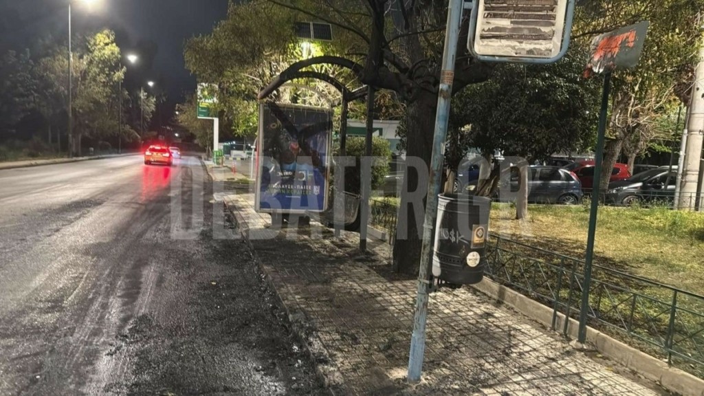 Κάτω Πατήσια: Φωτιά σε λεωφορείο της γραμμής – Στις φλόγες τυλίχθηκε και η στάση (βίντεο+φωτογραφίες)