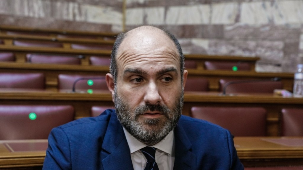 Μαρκόπουλος: Επίθεση στην Κωνσταντοπούλου – “Από ποιον πληρώνεται;”
