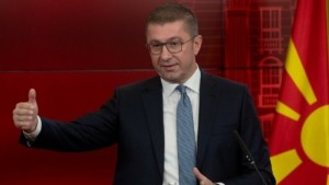 Βόρεια Μακεδονία: Ο Χρίστιαν Μίτσκοσκι επανεξελέγη αρχηγός του δεξιού VMRO-DPMNE