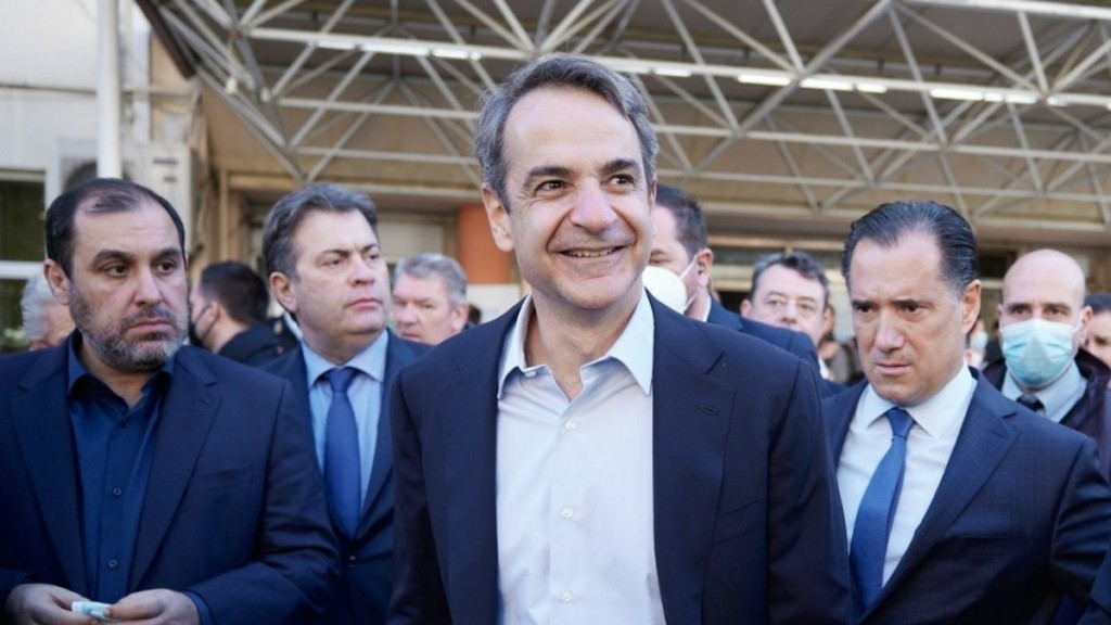 Στο “Τζάνειο” ο Κυριάκος Μητσοτάκης – Ενημερώθηκε για την ανακαίνιση του νοσοκομείου