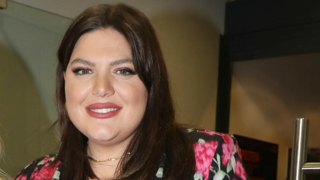 Δανάη Μπάρκα: Το βίντεο μετά την ανακοίνωση της εγκυμοσύνης της – «Ξυπνάω και θέλω να γκρεμίσω το σπίτι»
