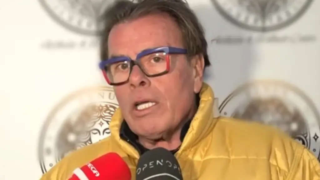 Κόλαφος ο Δημήτρης Παπανώτας: «Οι άνθρωποι που με κρίνουν, είναι οι άνθρωποι που σιχαίνονται αυτούς που επέλεξαν να κοιμούνται μαζί τους»