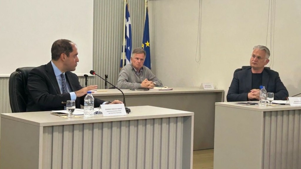 Περιφέρεια Πελοποννήσου: Ευρεία σύσκεψη για την προετοιμασία της αντιπυρικής περιόδου