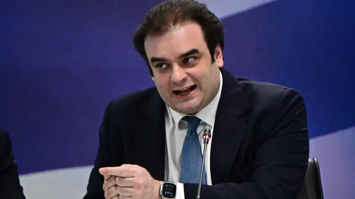 Πιερρακάκης: Αποχαιρετούμε με σεβασμό τον Πέτρο Μολυβιάτη
