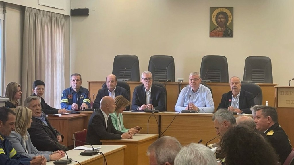 Πολιτική Προστασία: Ευρεία σύσκεψη για την προετοιμασία της αντιπυρικής περιόδου στην Περιφέρεια Ηπείρου