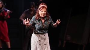 «Το πάρτυ της ζωής μου»: Η παράσταση-φαινόμενο της Ελένης Ράντου για 5η χρονιά στο Θέατρο Διάνα