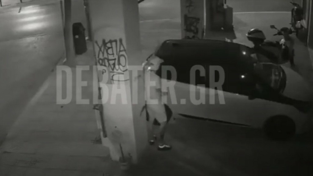 Βίντεο ντοκουμέντα με τη σπείρα που έκλεβε οχήματα στην Αττική – Τα “εξαφάνιζαν” σε λίγα λεπτά