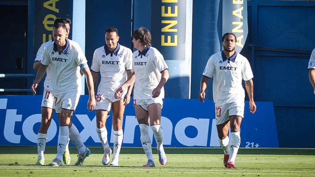 Παναιτωλικός – Athens Kallithea 0-1: Μεγάλο διπλό στο Αγρίνιο και συνεχίζει να ελπίζει για παραμονή στη Super League