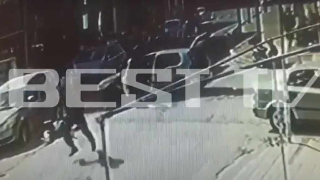 Καλαμάτα: Βίντεο ντοκουμέντο από τροχαίο με εγκατάλειψη στο κέντρο της πόλης έπειτα από καταδίωξη