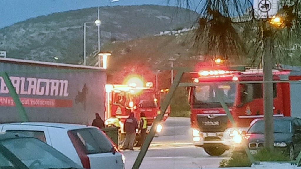 Καβάλα: Στη ΜΕΘ 22χρονος μετά από τροχαίο – Με ελαφρά τραύματα δύο συνομήλικοί του