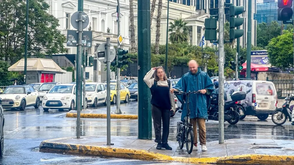 Καιρός αύριο: Καταιγίδες, άνεμοι 8 μποφόρ και θερμοκρασία στους 24 βαθμούς