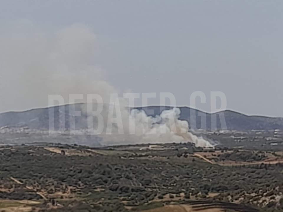 Φωτιά στο Μαρκόπουλο: Ενισχύθηκαν οι πυροσβεστικές δυνάμεις, στη μάχη και εναέρια μέσα – Δείτε εικόνες