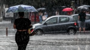 Καιρός σήμερα: Επιμένουν οι υψηλές θερμοκρασίες – Σε ποιες περιοχές θα βρέξει