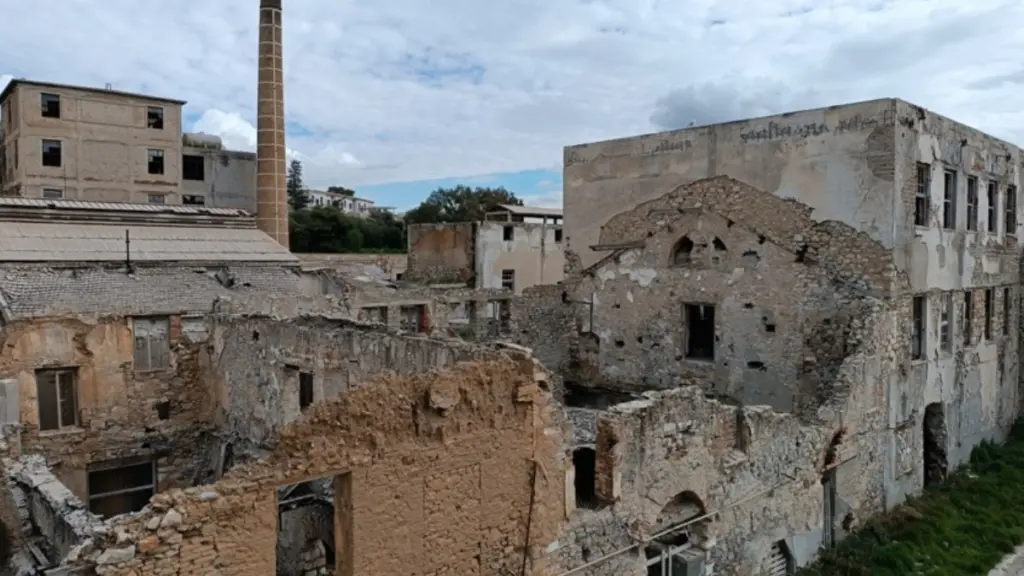 Το Παλαιό Ελαιουργείο της Ελευσίνας μετασχηματίζεται σε σύγχρονο Διαχρονικό Μουσείο (Φωτογραφίες)