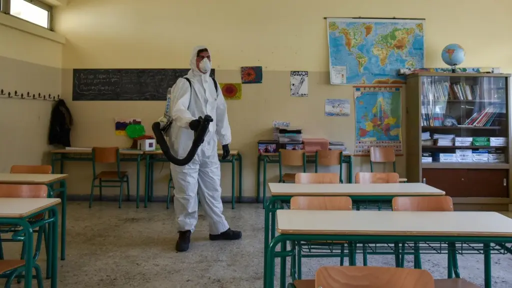 Συναγερμός για τα κρούσματα στρεπτόκοκκου σε σχολεία – Ποια θα παραμείνουν σήμερα κλειστά