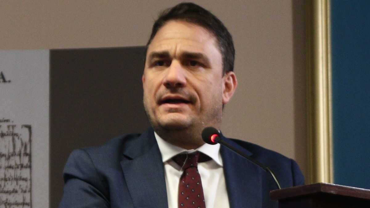 Κώστας Τσουκαλάς