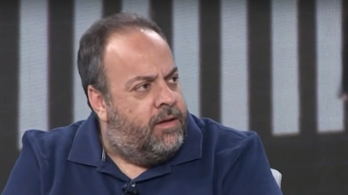 Κώστας Γενιδούνιας