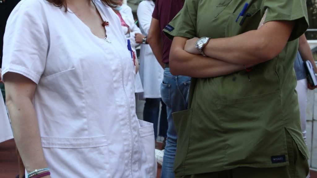 Παγκόσμια Ημέρα Νοσηλευτή: Μισθοί χαμηλότεροι από τον κατώτατο του ανειδίκευτου εργάτη