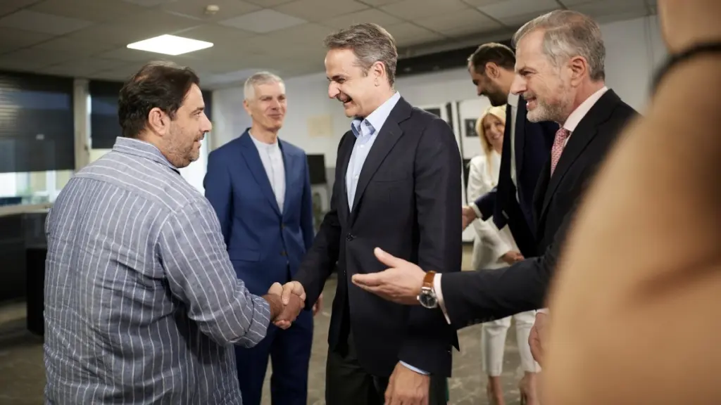 Κυριάκος Μητσοτάκης: Επισκέφτηκε το Ραδιομέγαρο της ΕΡΤ – Eνημερώθηκε για τις νέες ψηφιακές δυνατότητες